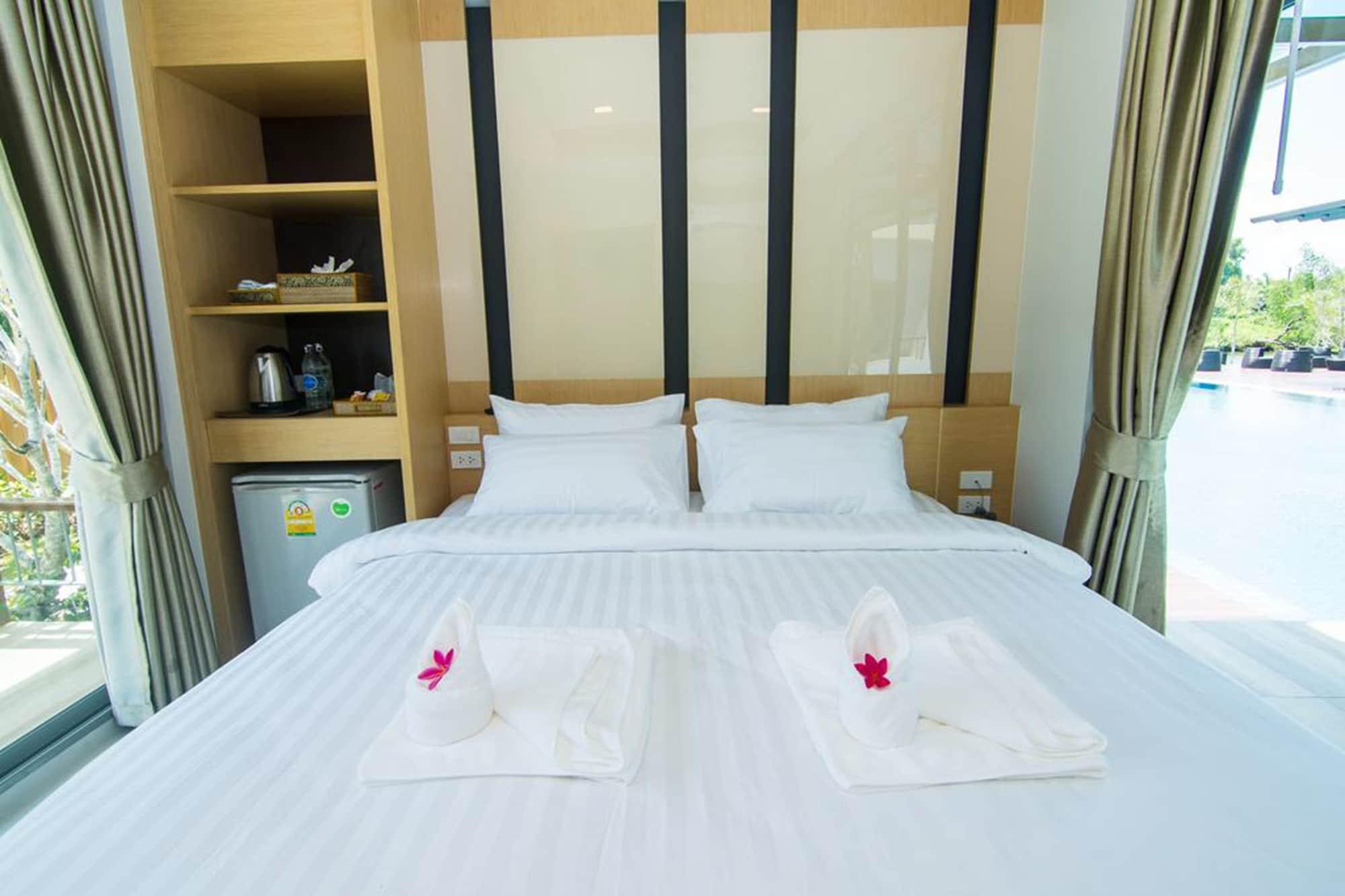 Hotel The Peak à Chanthaburi Extérieur photo