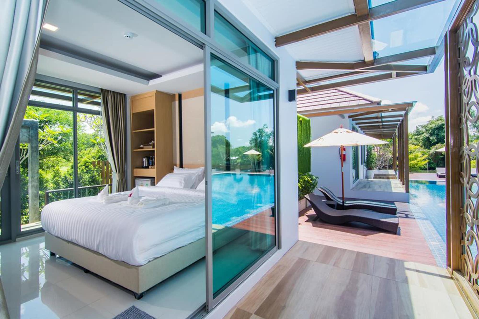 Hotel The Peak à Chanthaburi Extérieur photo