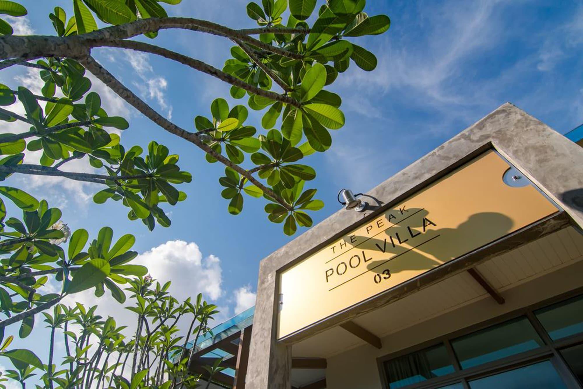 Hotel The Peak à Chanthaburi Extérieur photo