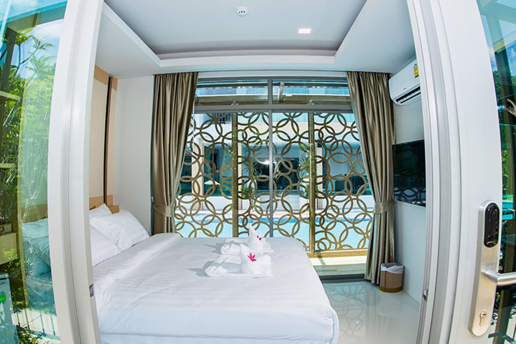 Hotel The Peak à Chanthaburi Extérieur photo